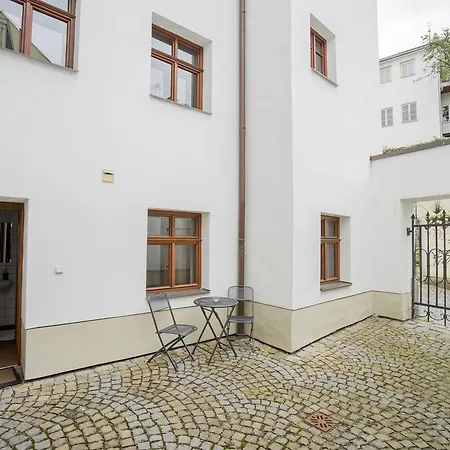 Studio Ztracena 8 Olomouc Exterior photo